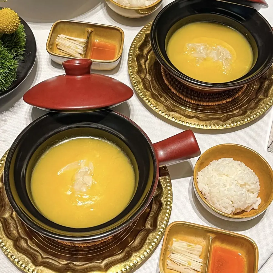 鱼翅捞饭怎么做？汤汁、米饭与装盘详解
